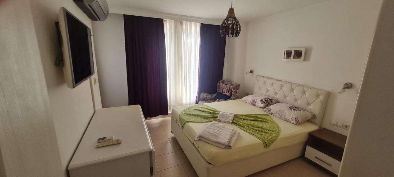 Triblex Villa I Private Beach I Walking Distance To The Sea 300 Meters Side Exterior photo