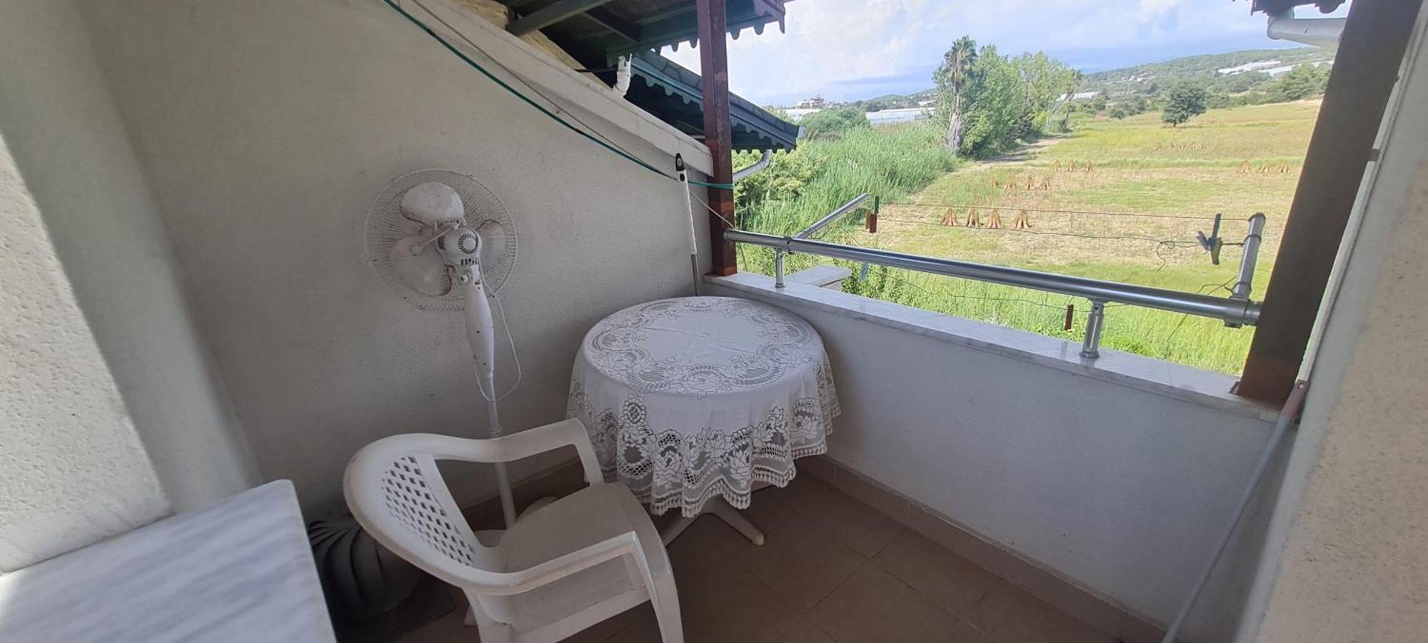 Triblex Villa I Private Beach I Walking Distance To The Sea 300 Meters Side Room photo